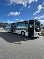 Fahrschulbus der Fahrschule Simonsen für die Ausbildung zum Busführerschein.